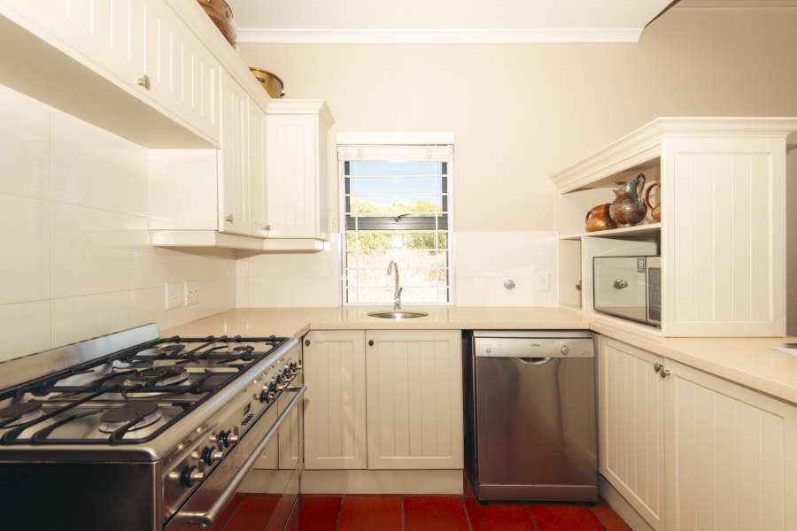 3 Bedroom Property for Sale in Myburgh Park Western Cape